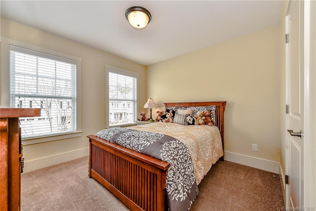 Lake Ridge - Residential