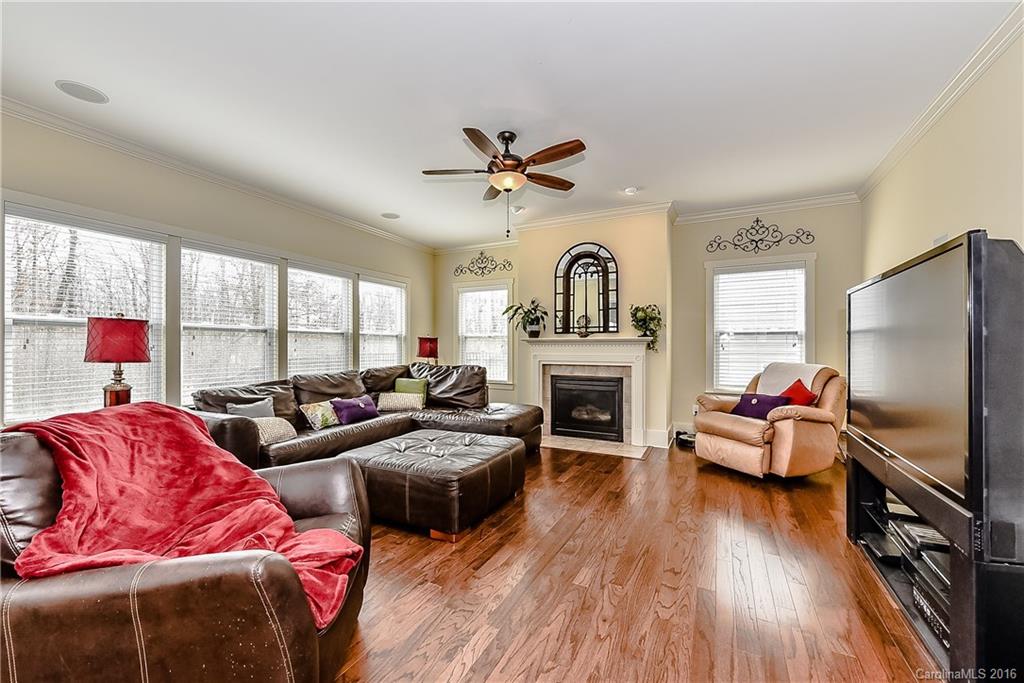 Lake Ridge - Residential