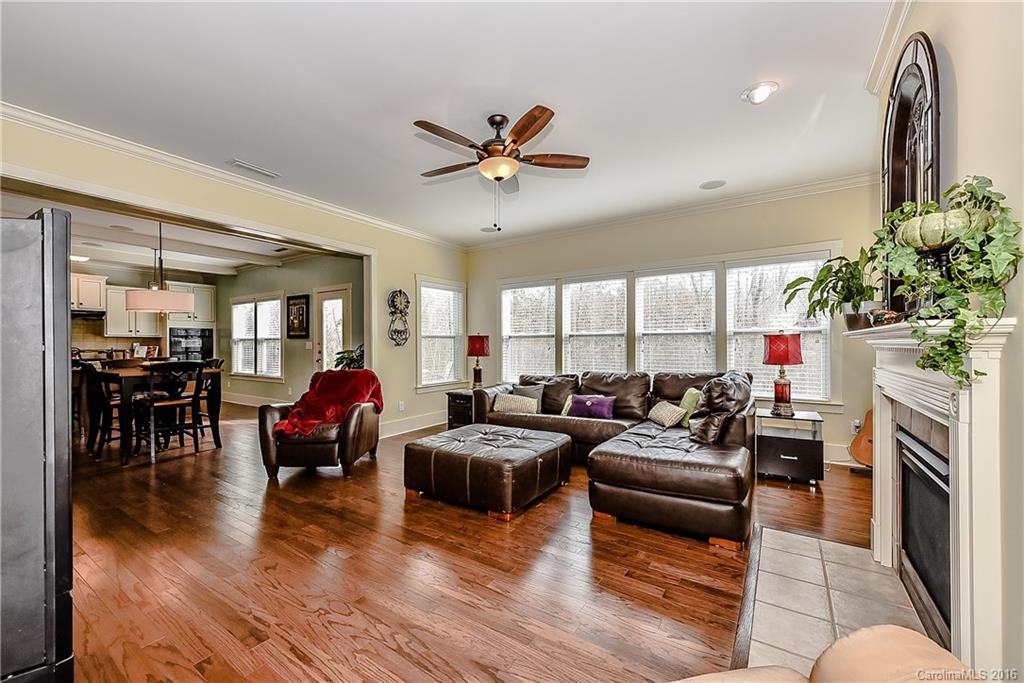 Lake Ridge - Residential