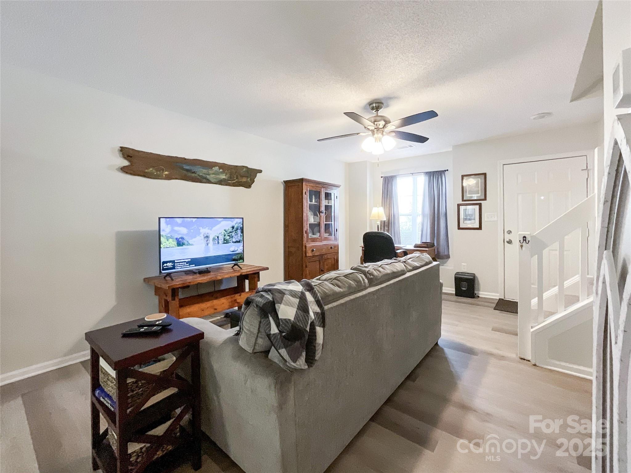 The Landing at Hickory Grove - Residential