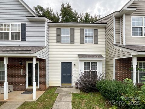 7841 Petrea Lane Charlotte NC 28227