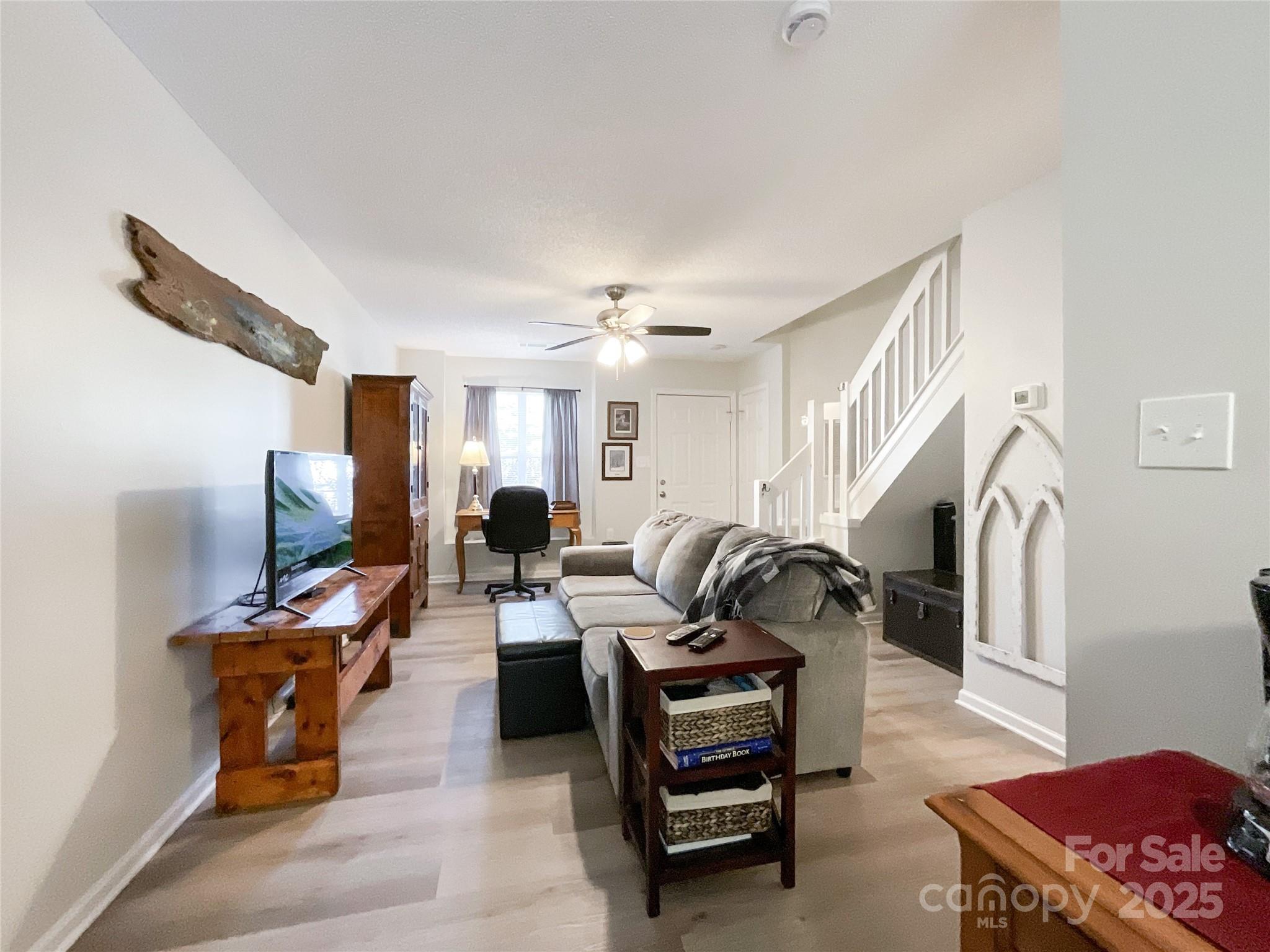 The Landing at Hickory Grove - Residential