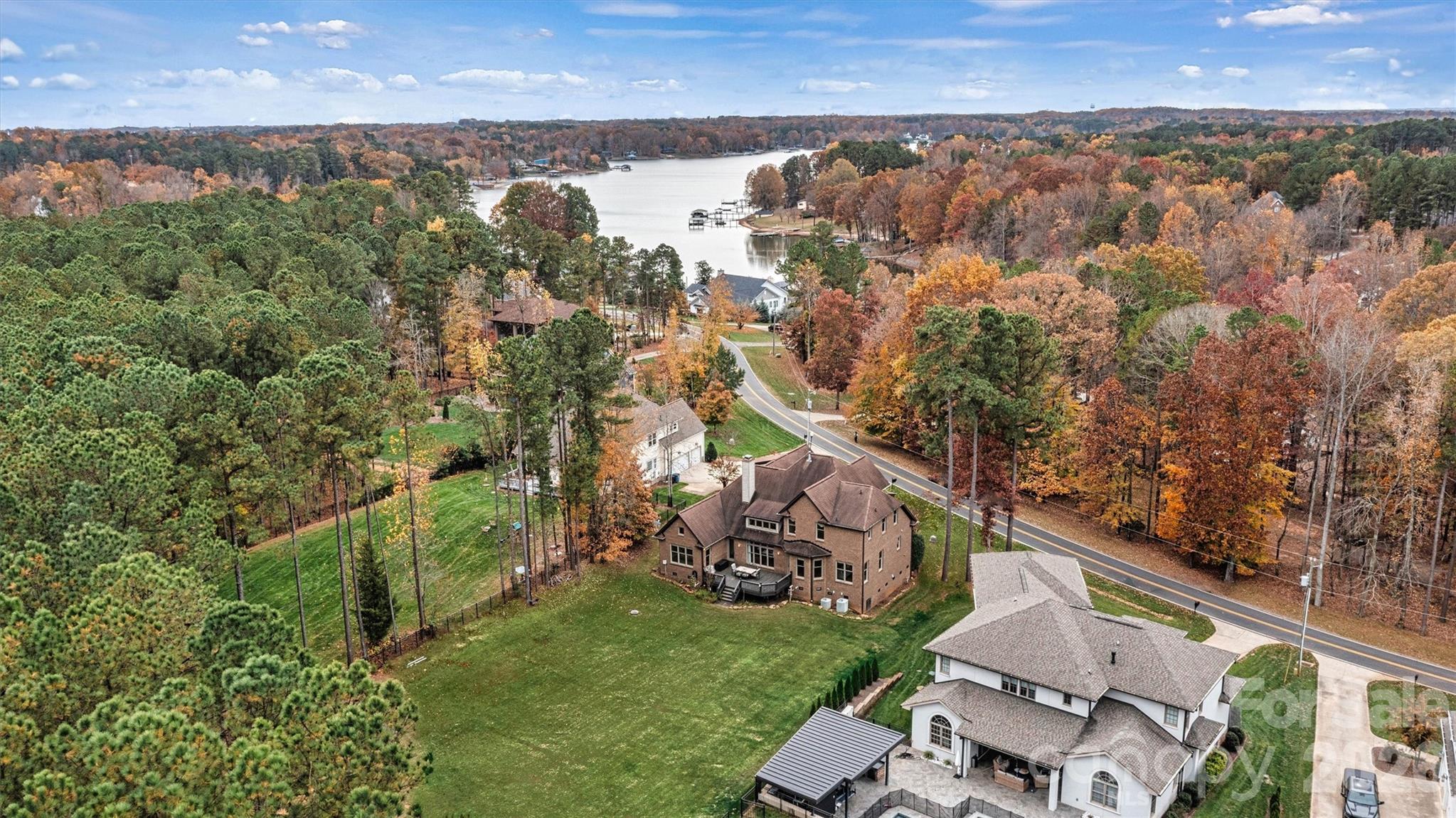 336 Kenway Loop