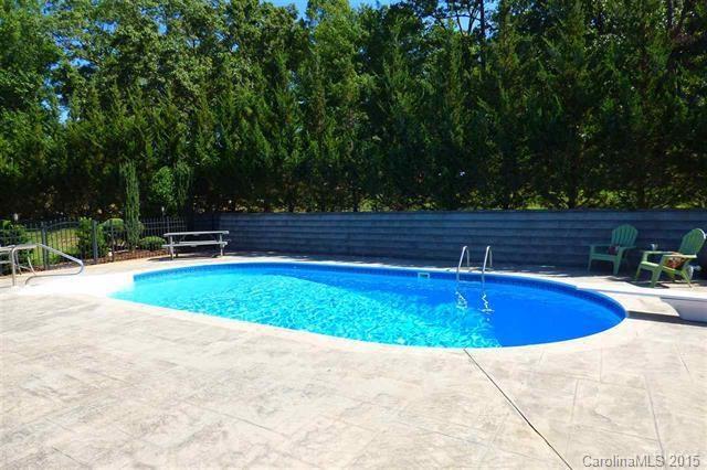 Hidden Oaks - Residential