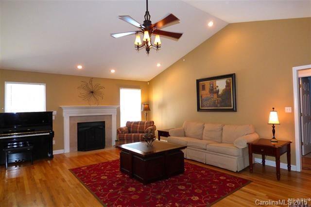 Hidden Oaks - Residential