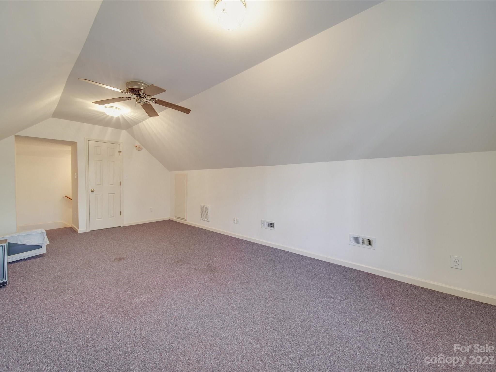 Willow Creek - Residential