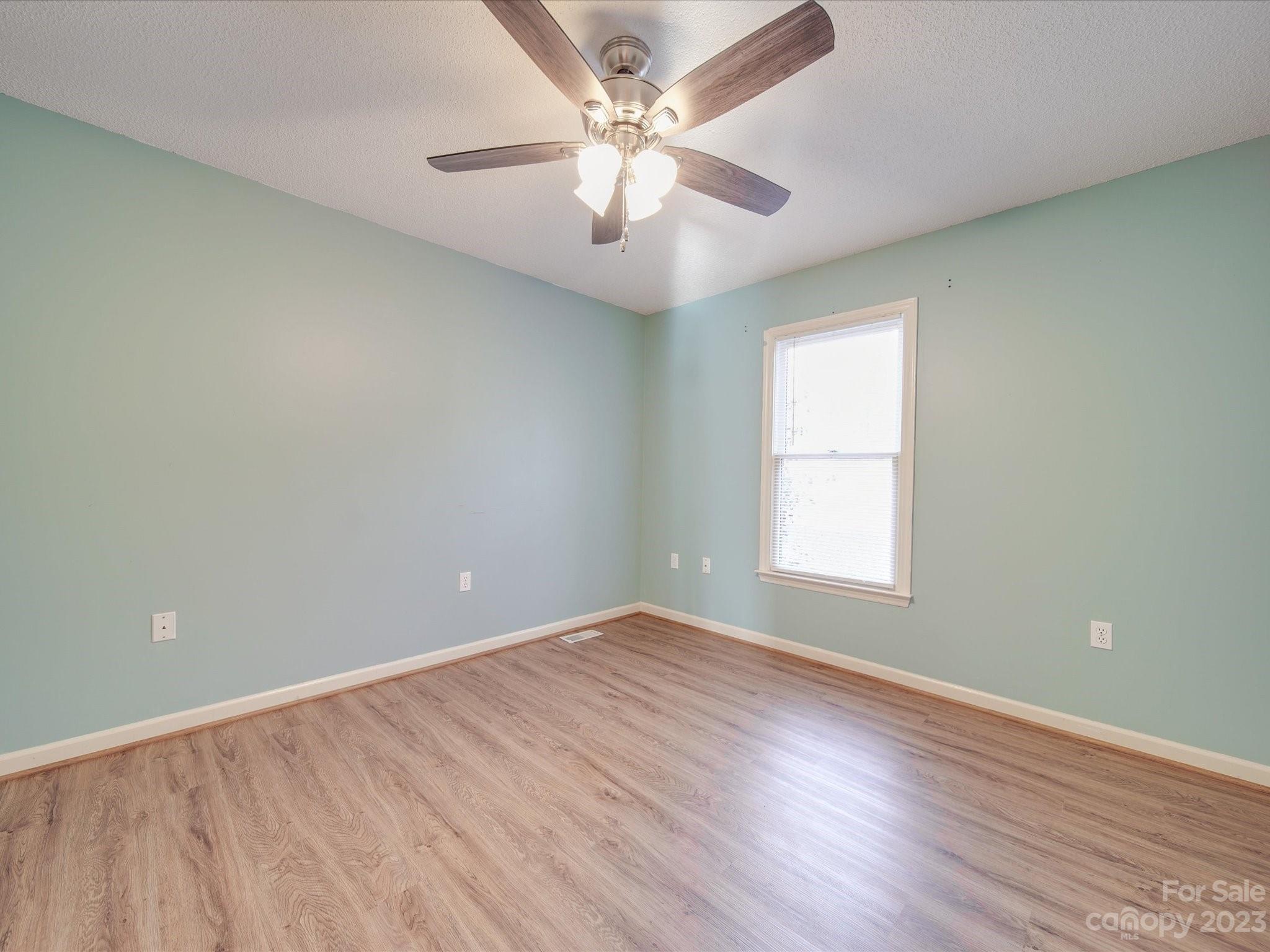 Willow Creek - Residential