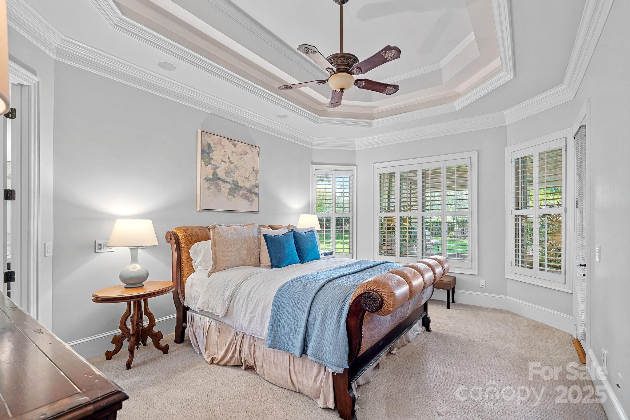 The Peninsula - Residential