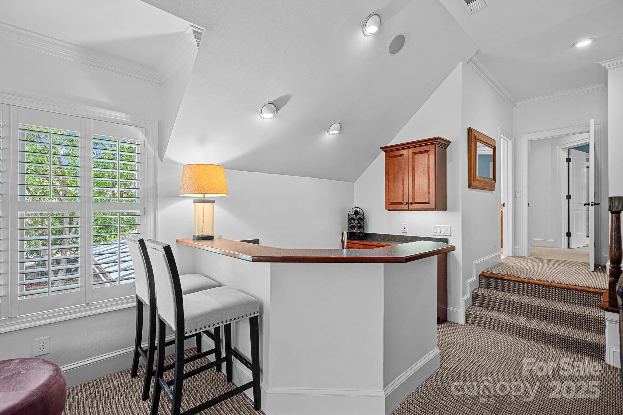 The Peninsula - Residential