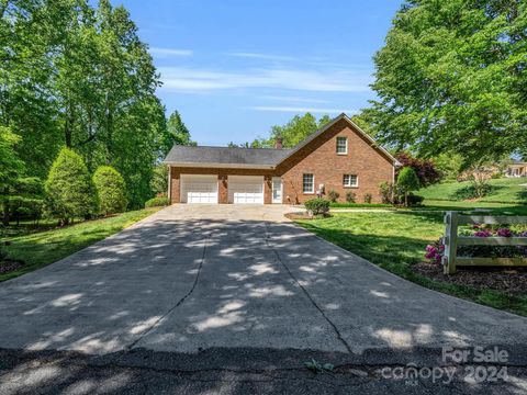 A home in Rutherfordton