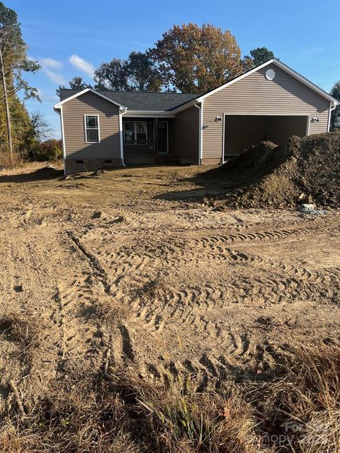 Photo of 1818 Maple Lane, Lincolnton, NC 28092 (MLS # 4320361)