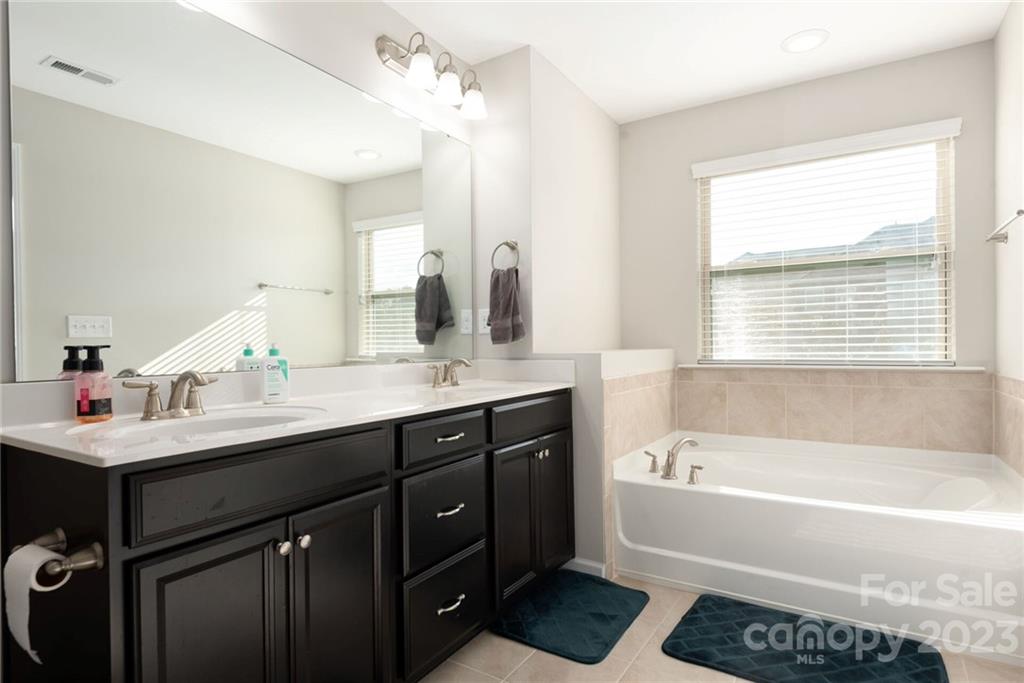 Ayrshire Townhomes - Residential