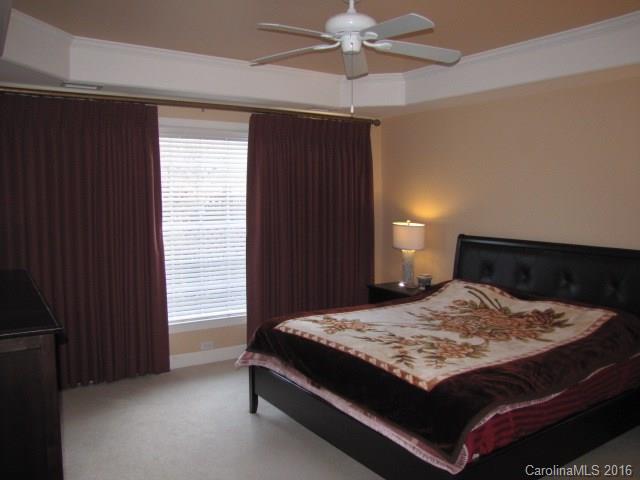 Ivy Ridge At Ballantyne - Residential Lease