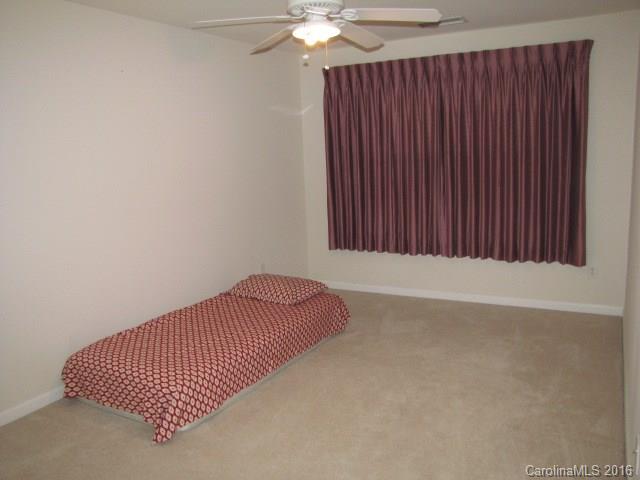 Ivy Ridge At Ballantyne - Residential Lease