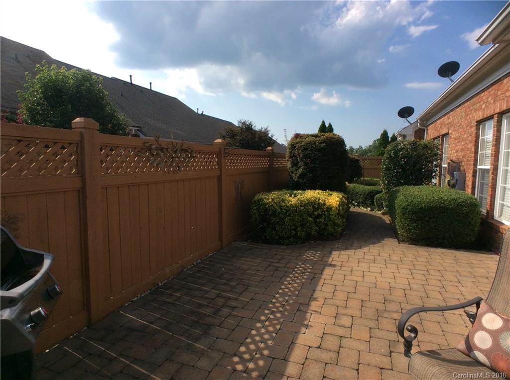 Ivy Ridge At Ballantyne - Residential Lease