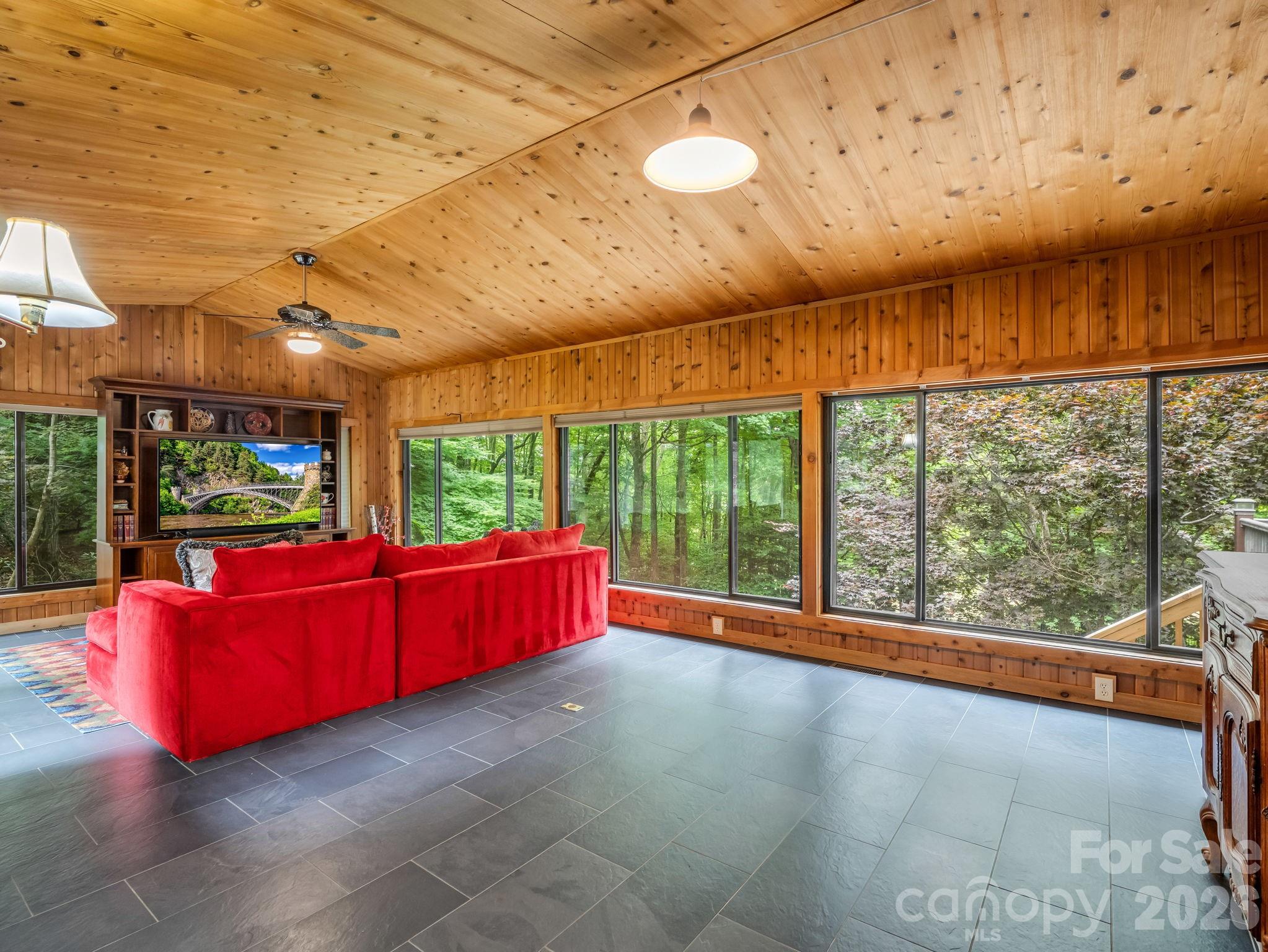 Rumbling Bald on Lake Lure - Residential