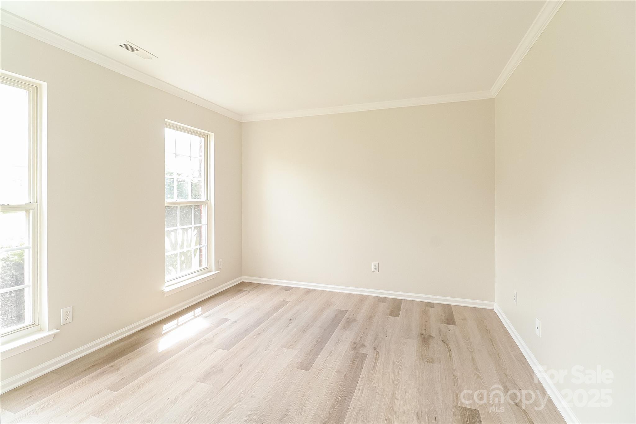 Knightsbridge - Residential