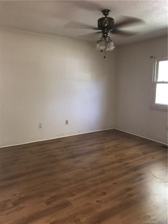 Kings Grant - Residential