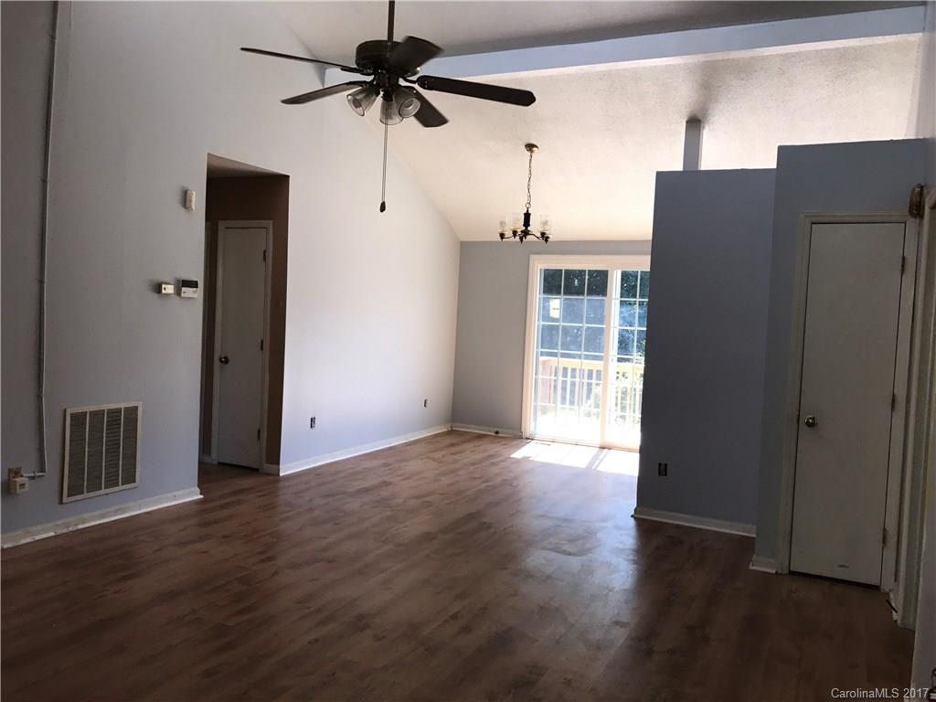 Kings Grant - Residential