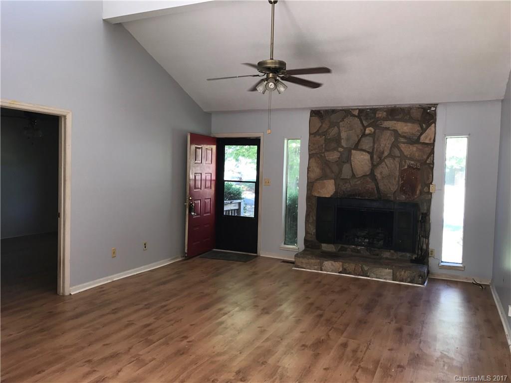 Kings Grant - Residential