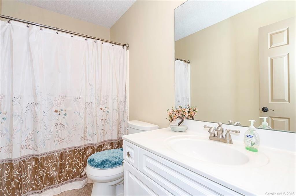 Woodside Falls - Residential