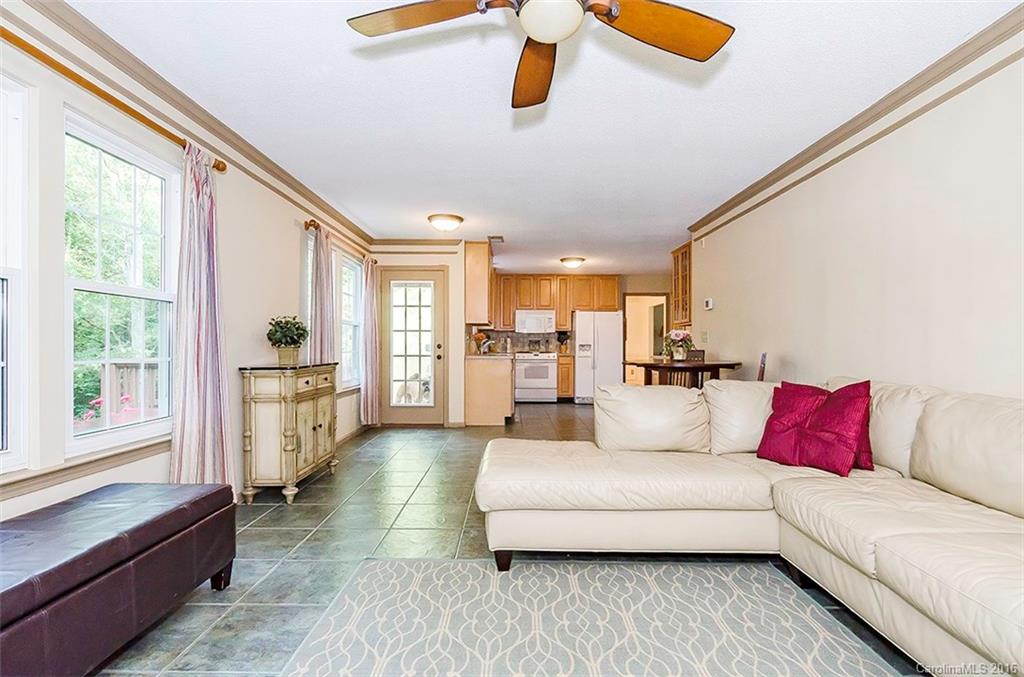 Woodside Falls - Residential