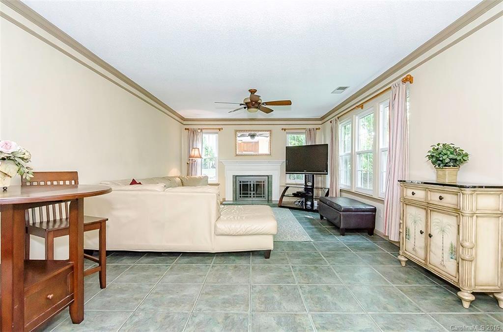 Woodside Falls - Residential