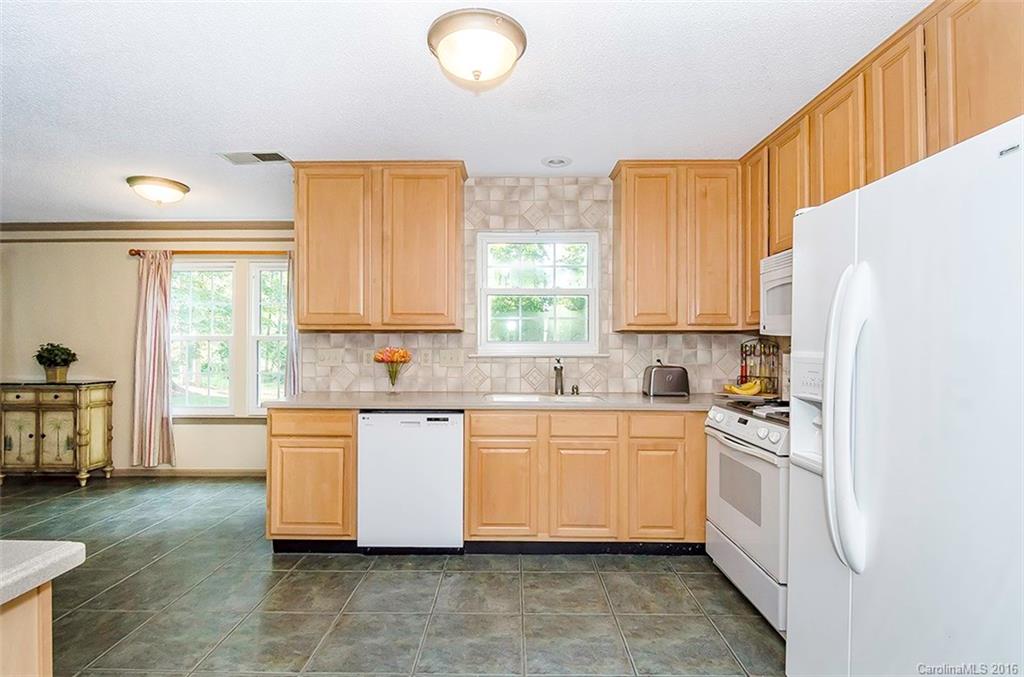 Woodside Falls - Residential