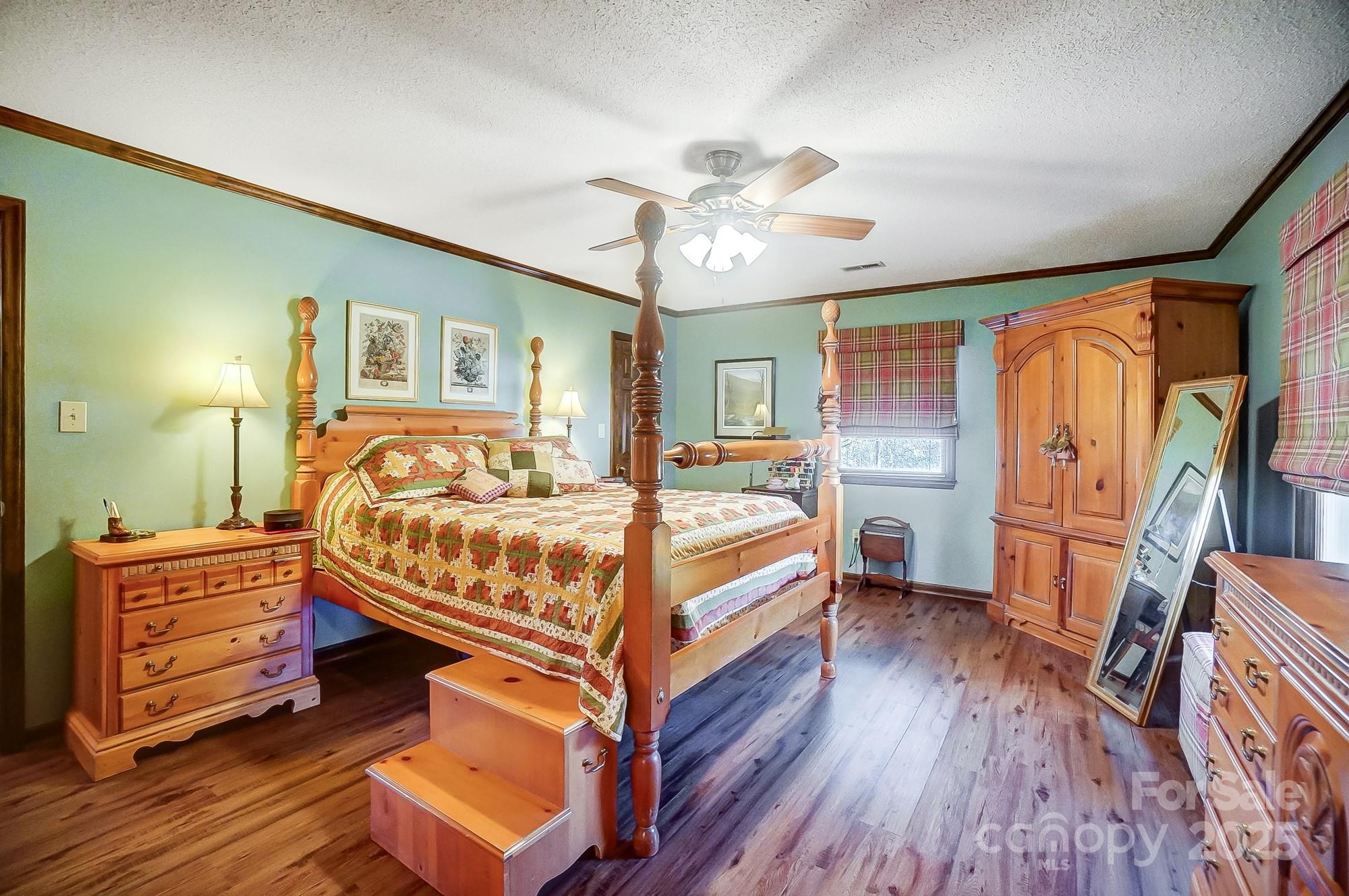 Moss Haven - Residential