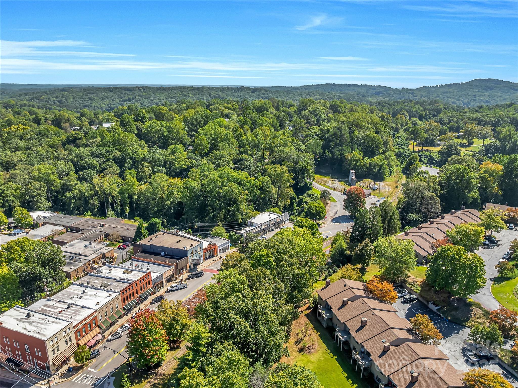 Oak Hall - Residential
