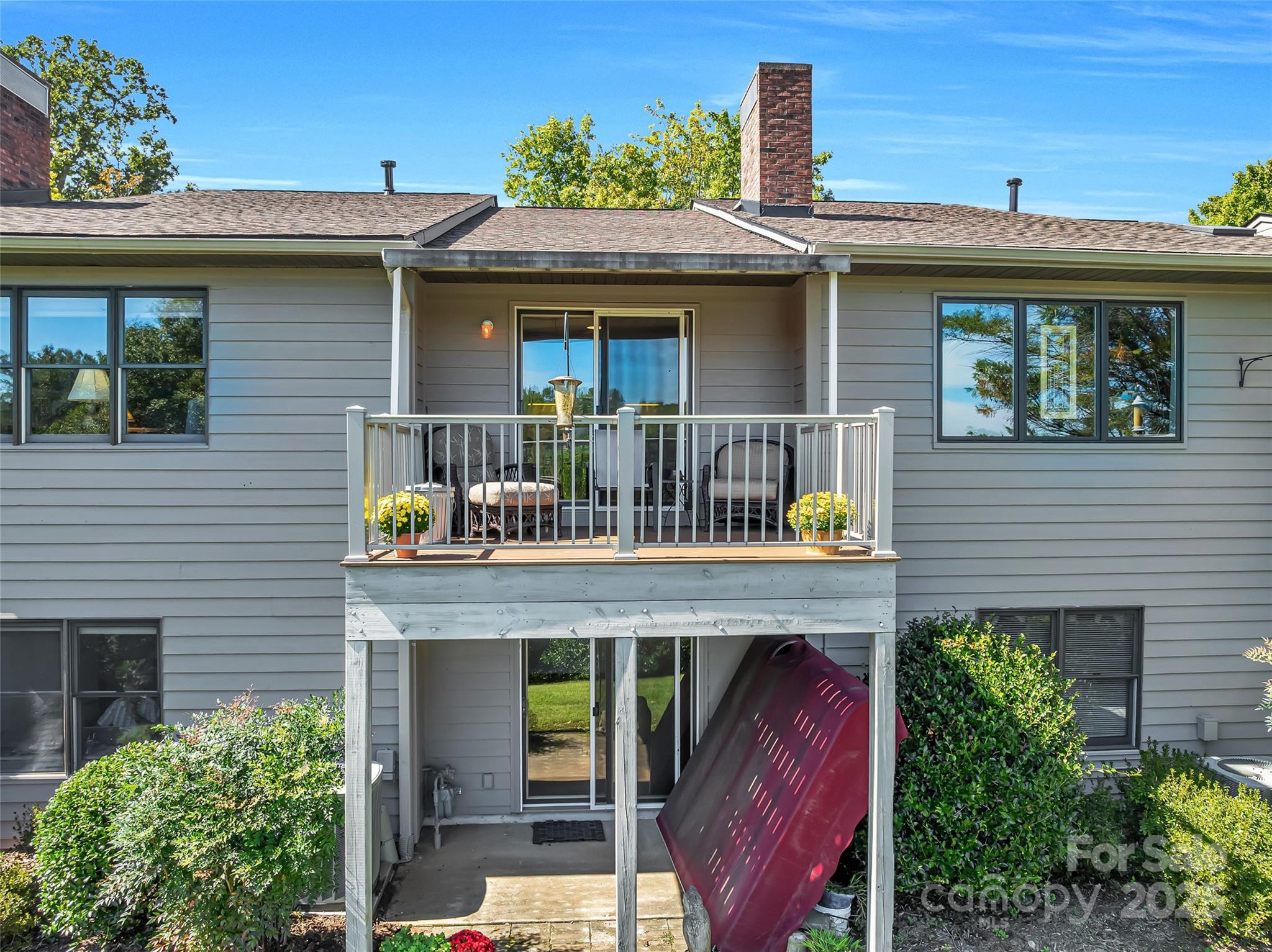 Oak Hall - Residential