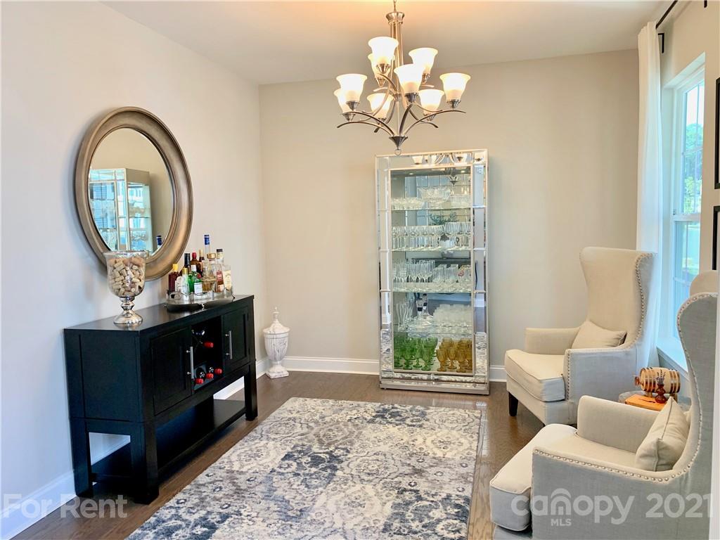 Oakland Pointe - Residential Lease