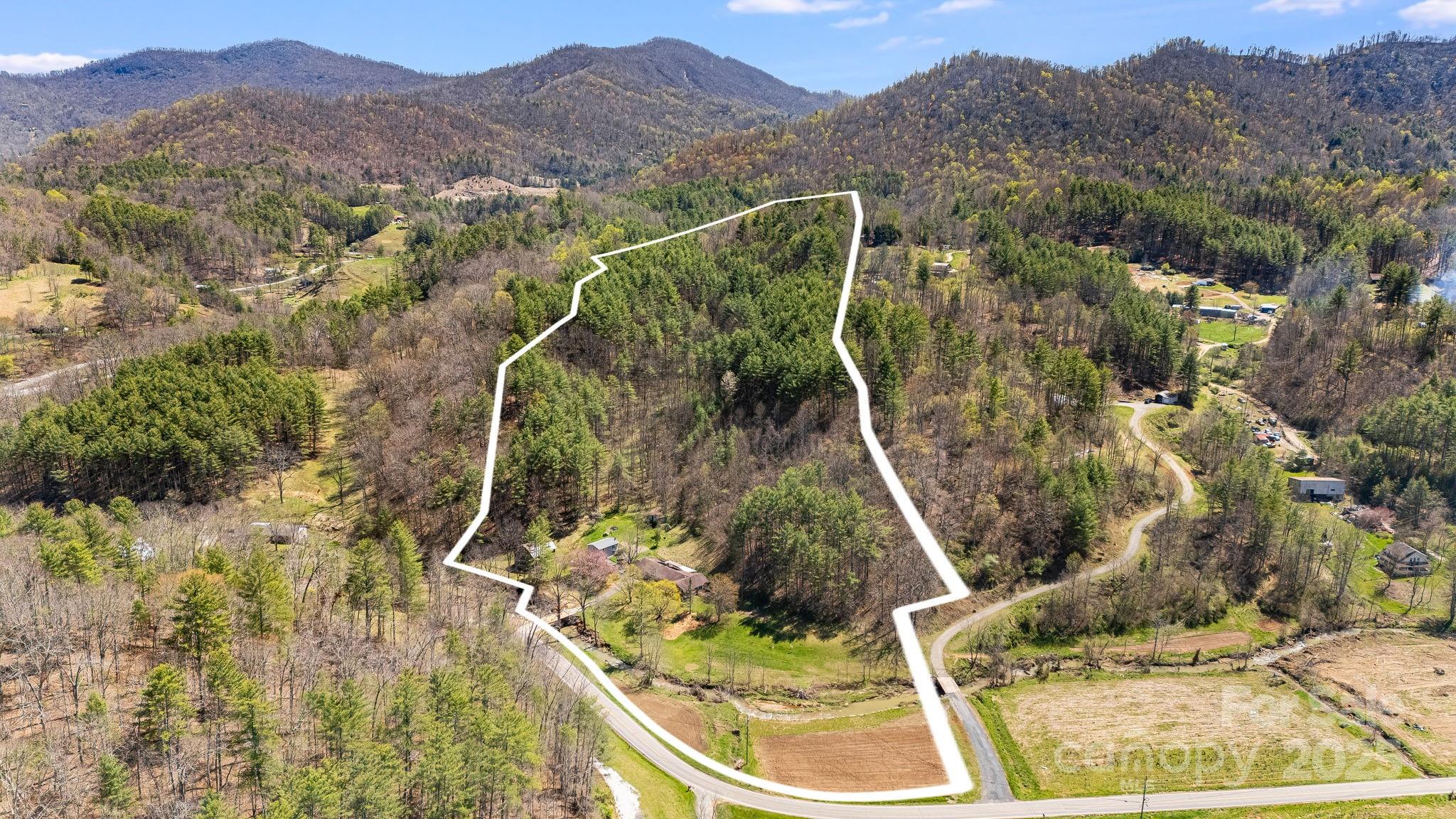 6334 Jacks Creek Road