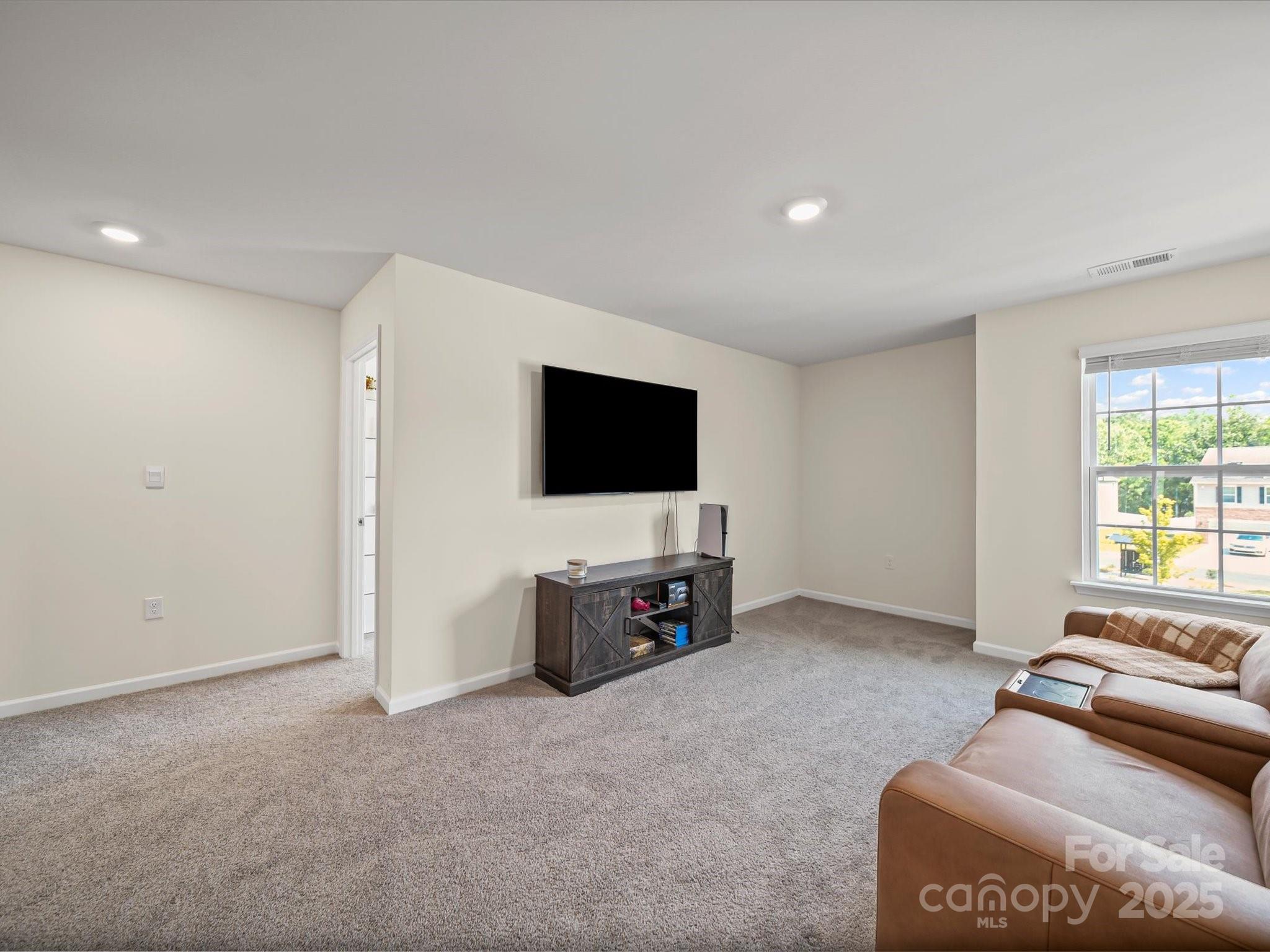 Crossroads - Residential
