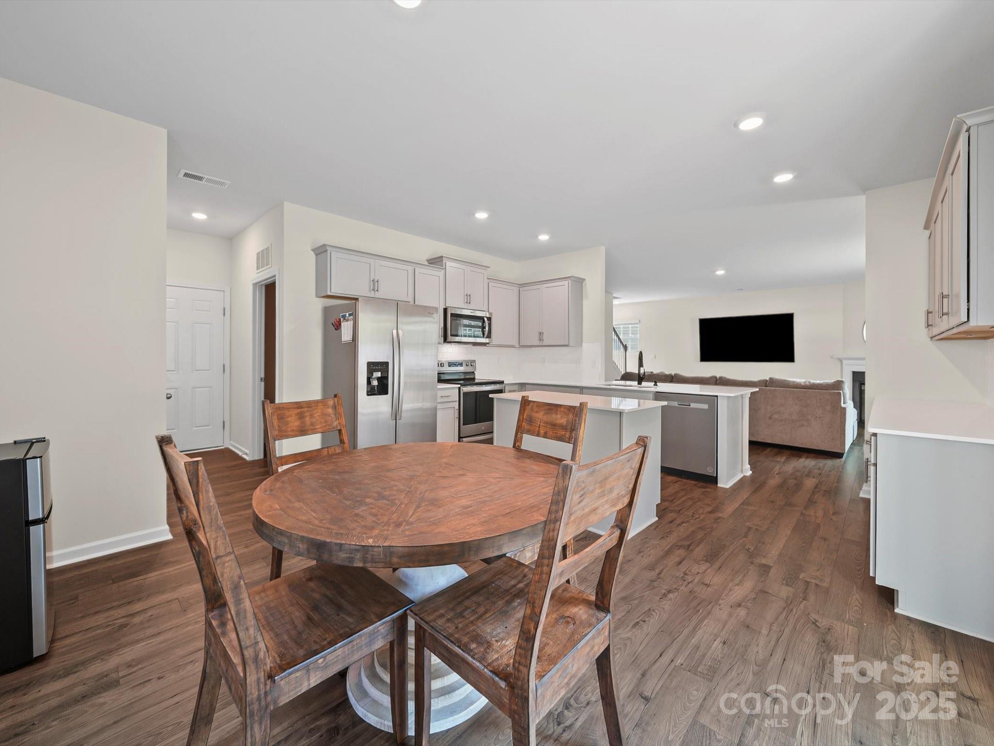 Crossroads - Residential