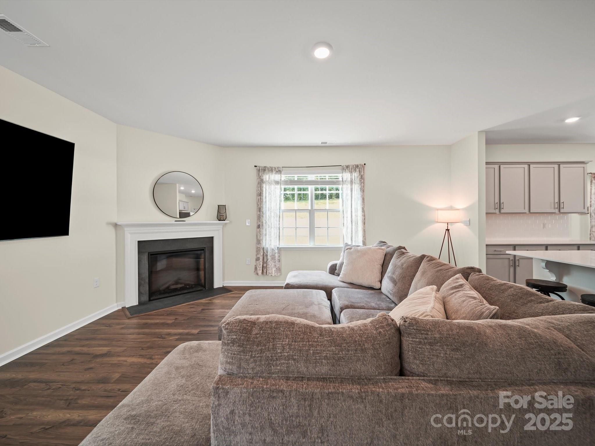 Crossroads - Residential