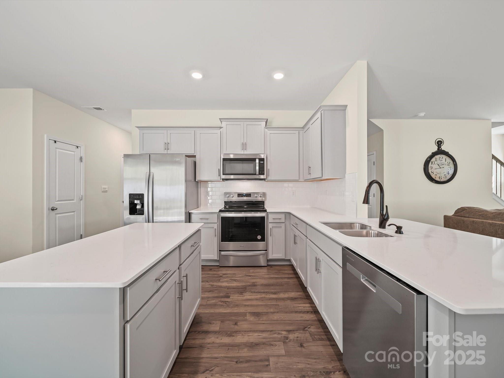 Crossroads - Residential