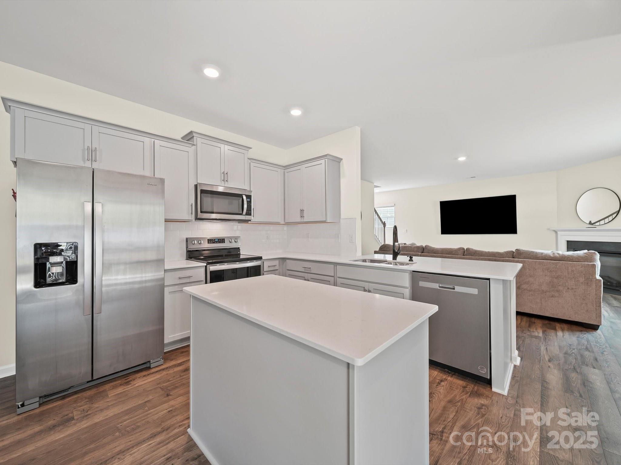Crossroads - Residential