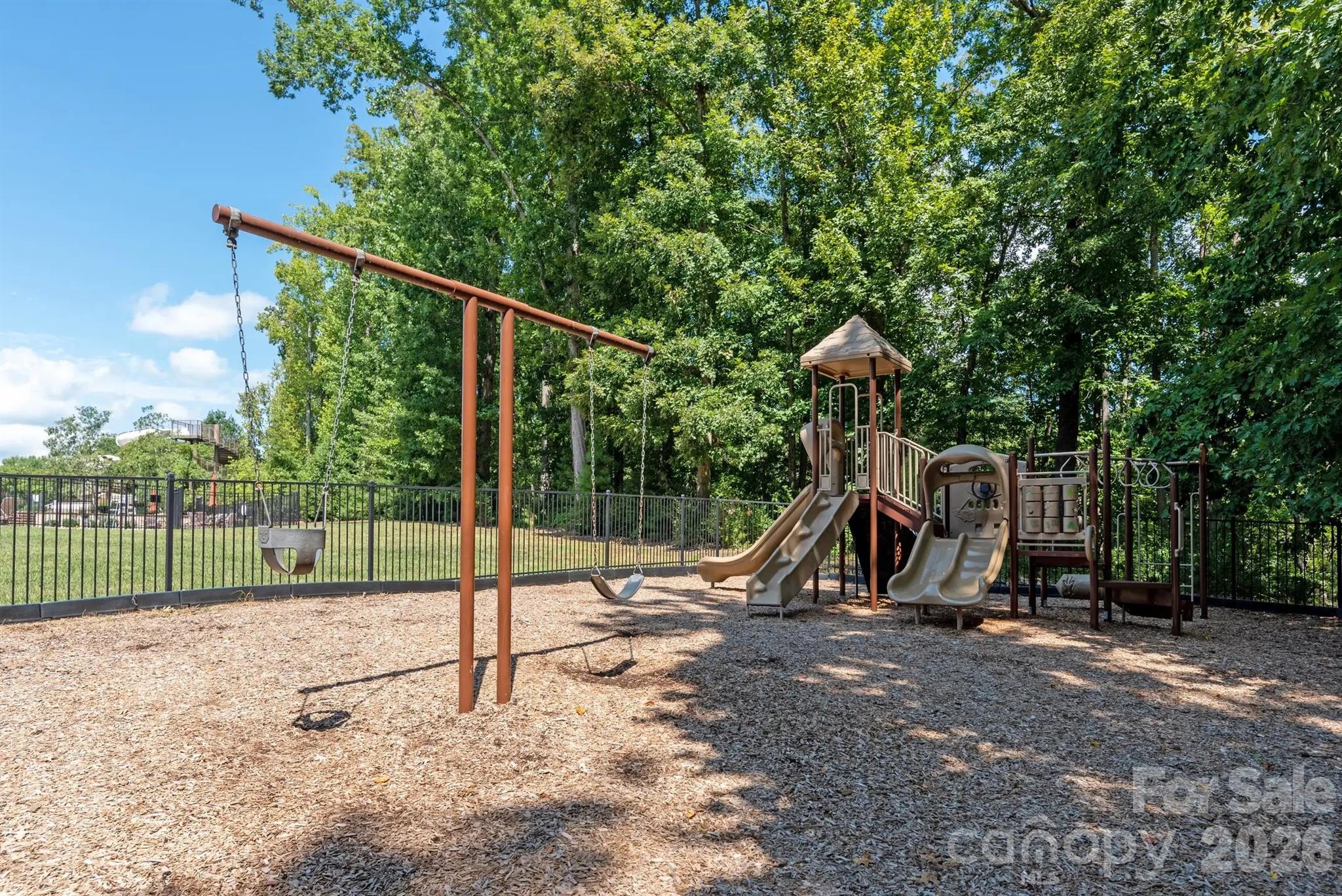 The Vineyards on Lake Wylie - Residential