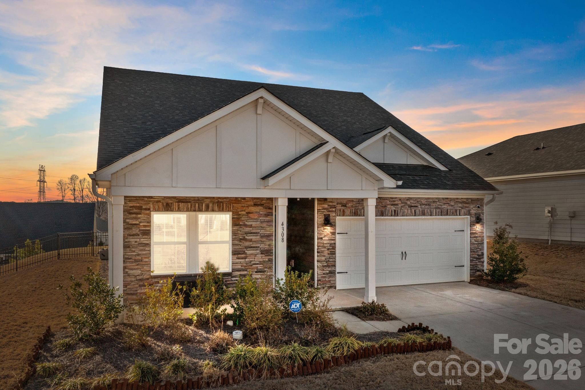 The Vineyards on Lake Wylie - Residential