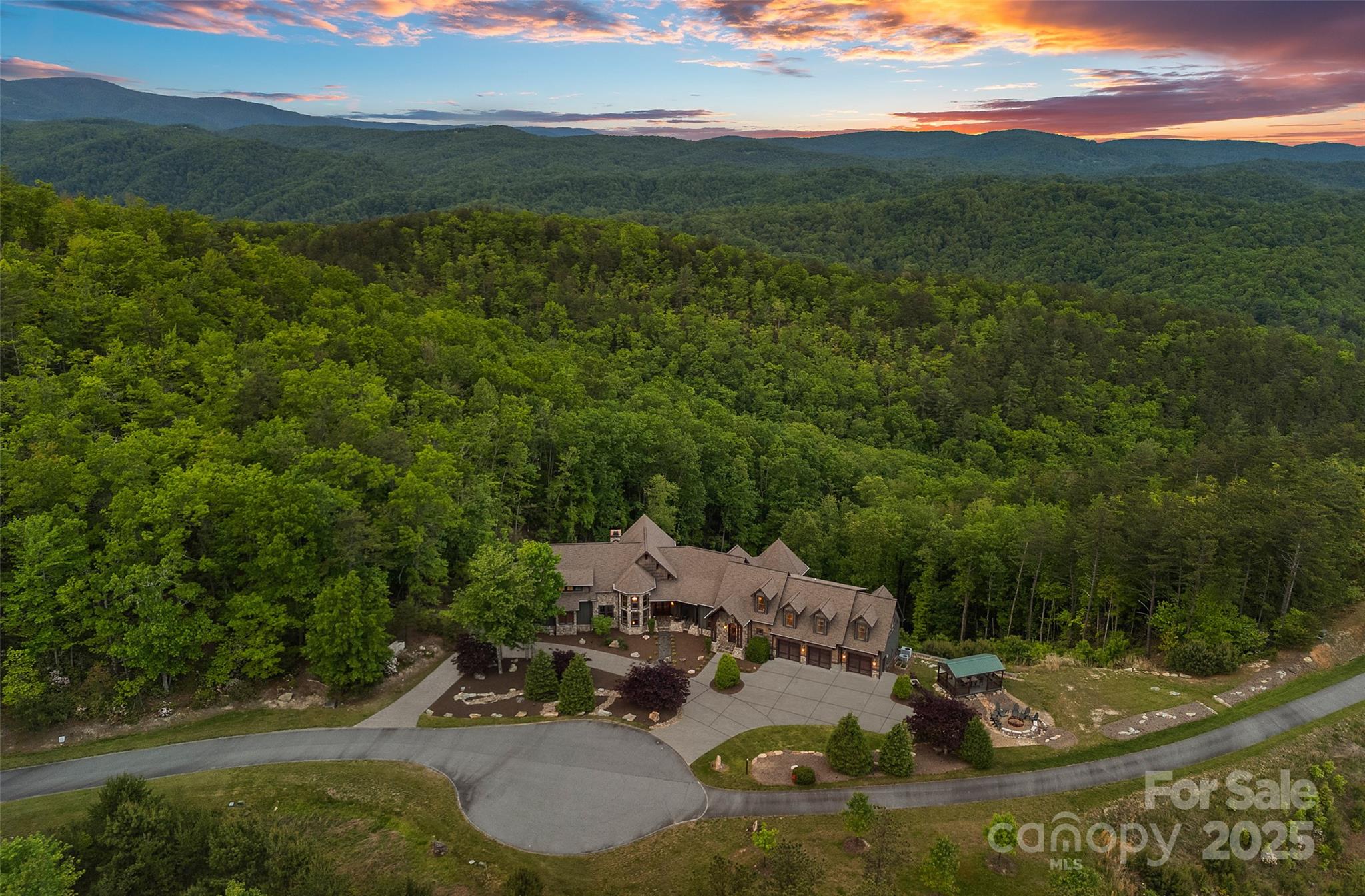 539 Nightshade Road
