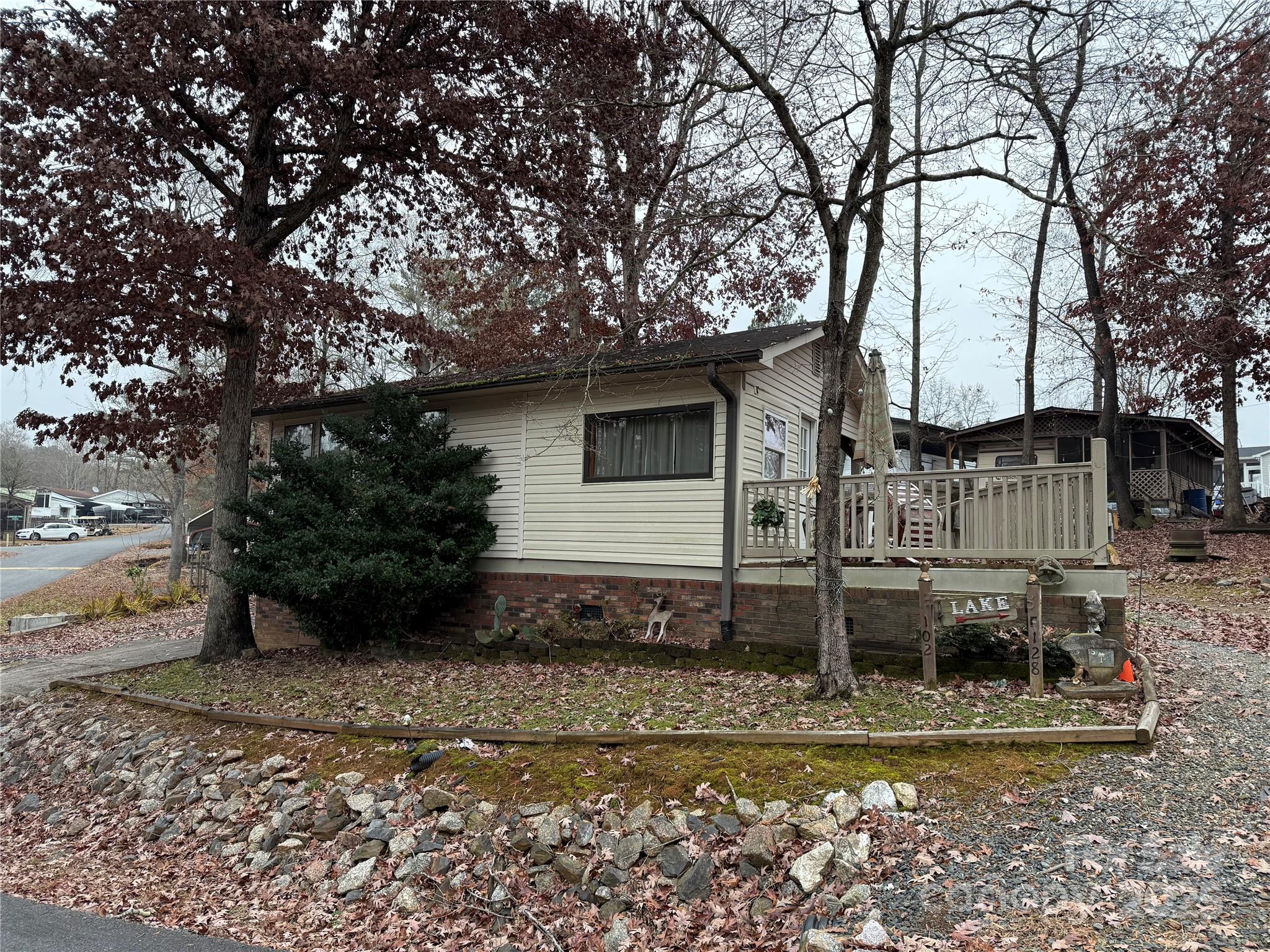 Twin Harbor - Residential