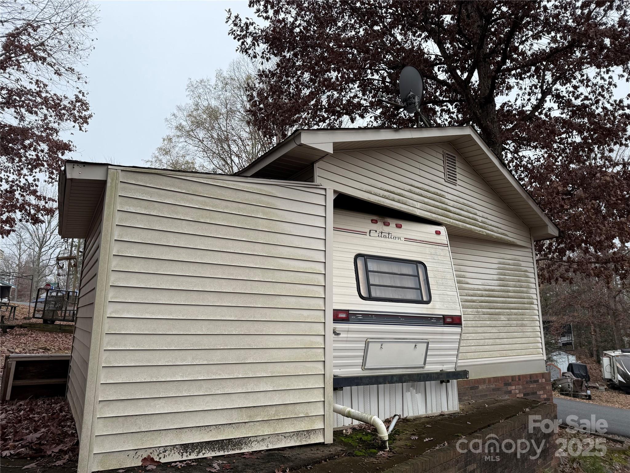 Twin Harbor - Residential