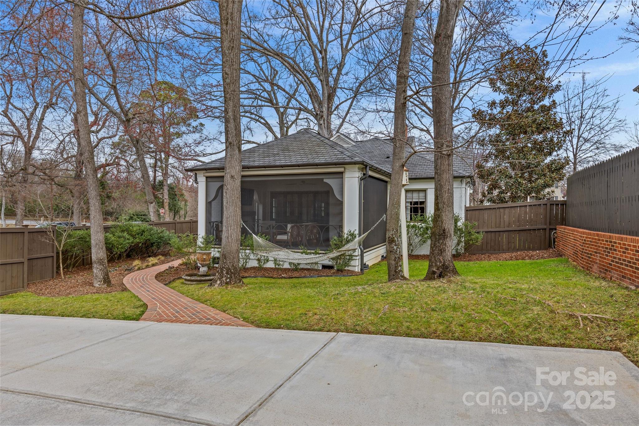 Myers Park - Residential