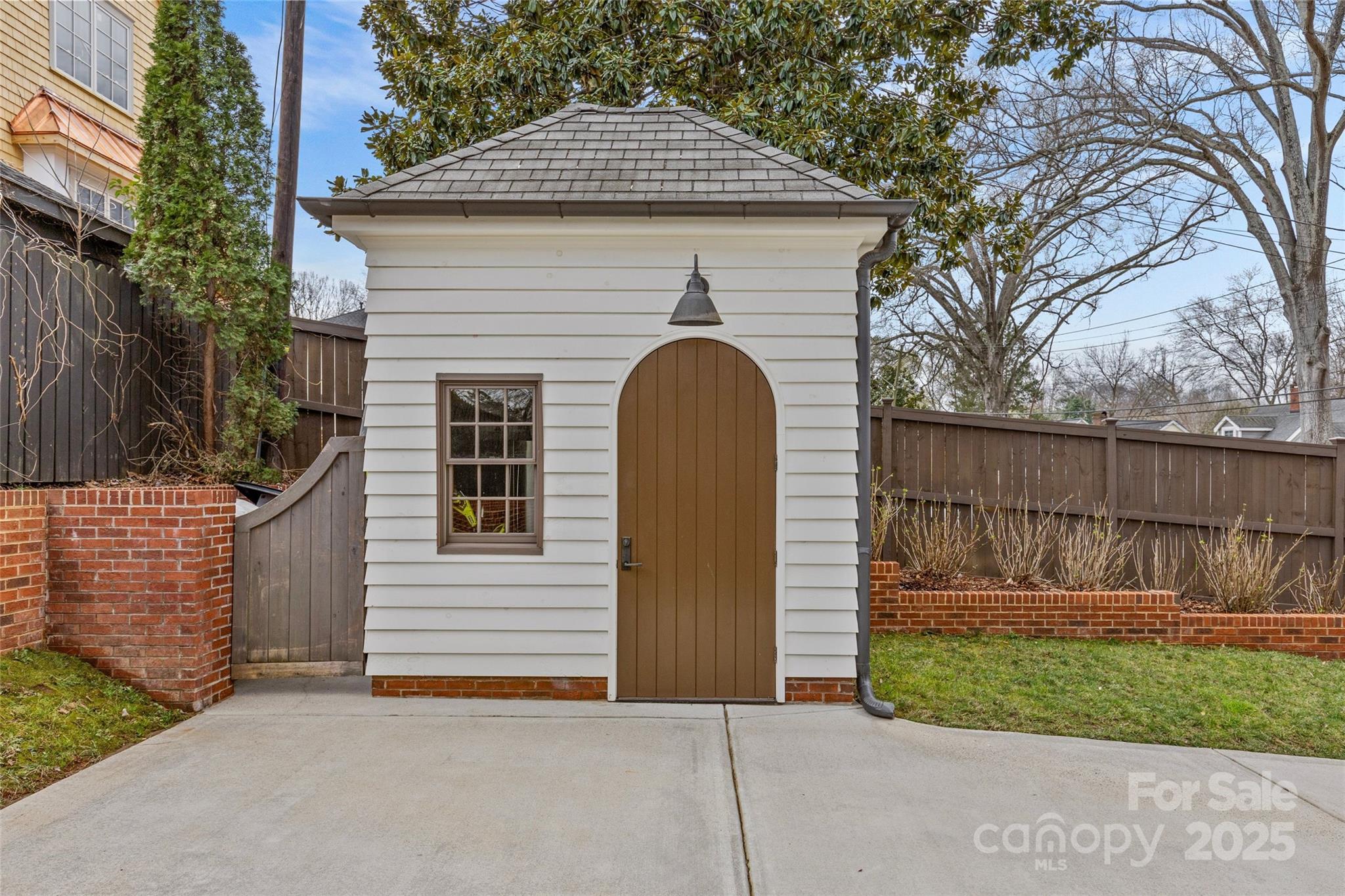 Myers Park - Residential