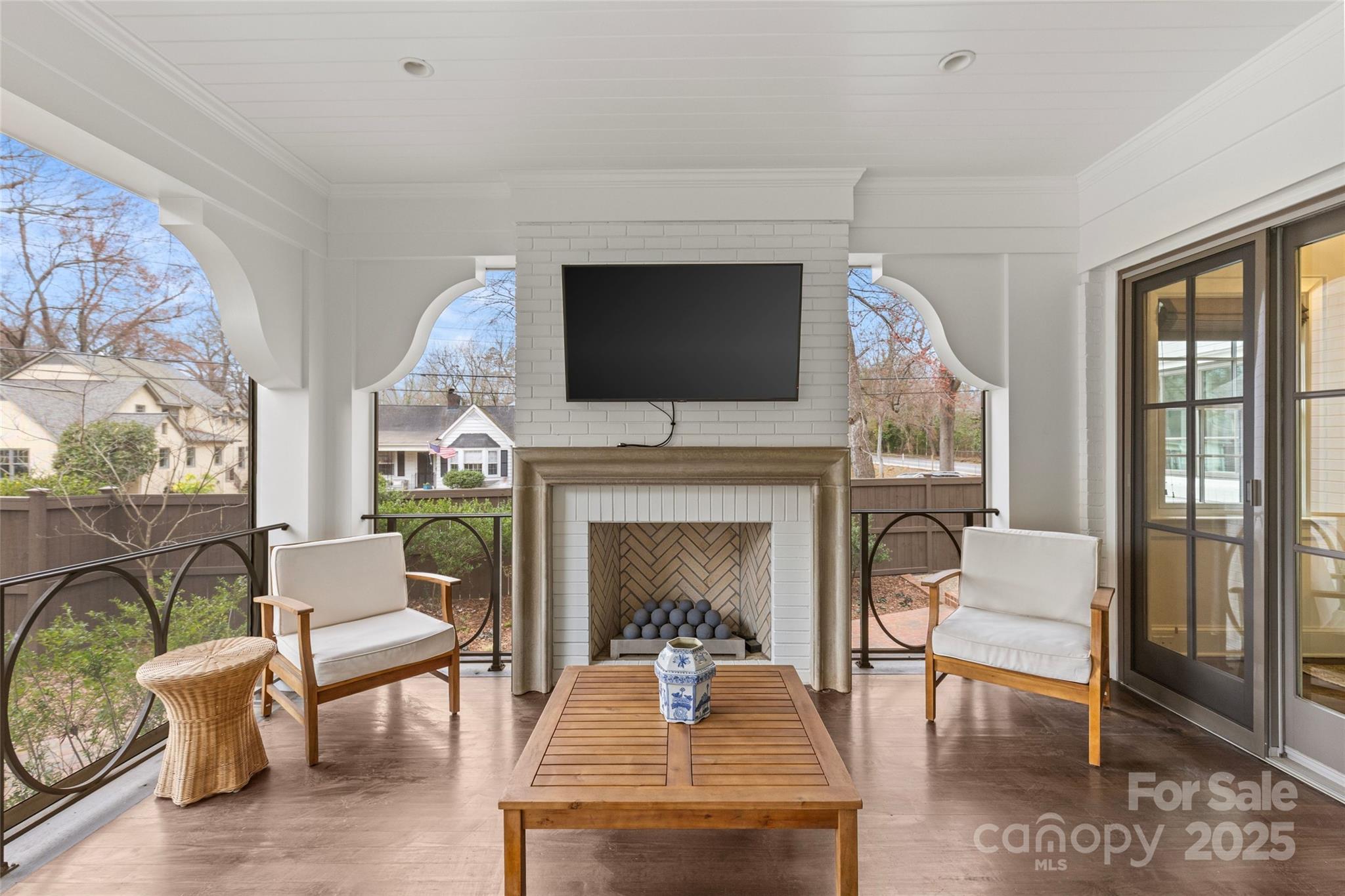 Myers Park - Residential