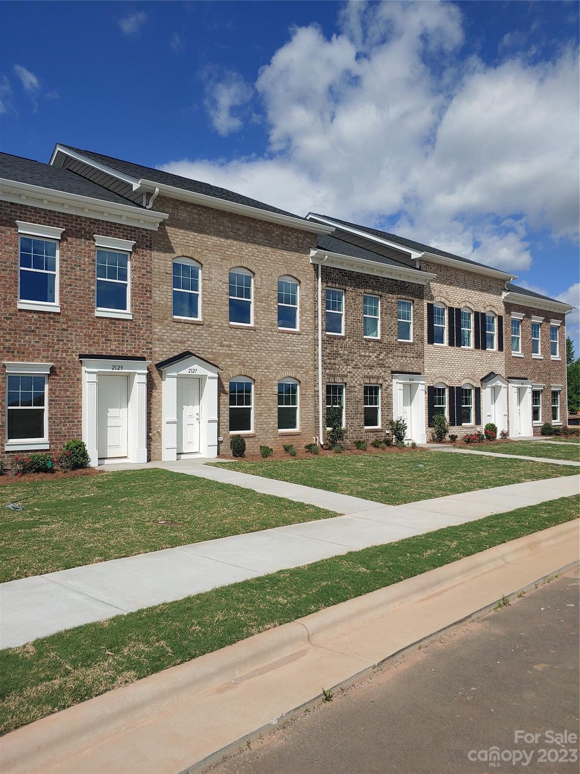 Hawks Ridge - Residential