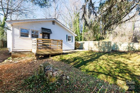 Photo of 20 Cardinal Ridge Drive, Asheville, NC 28805 (MLS # 4331377)