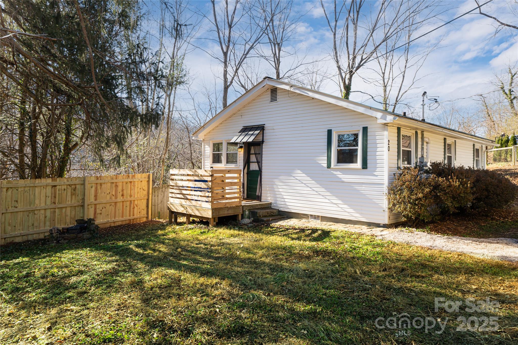 20 Cardinal Ridge Drive