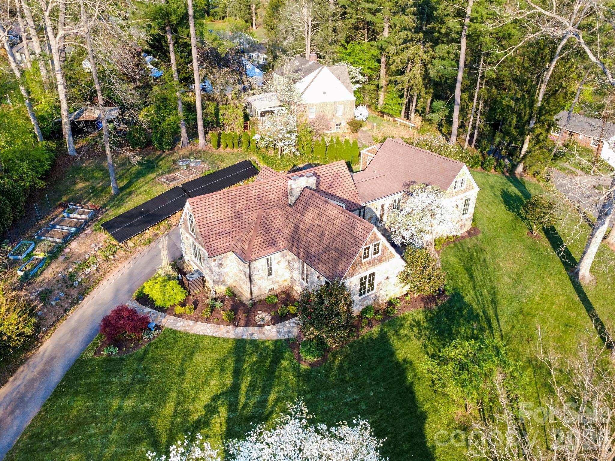 84 Arthur Road
